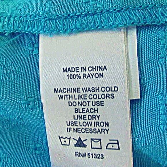 CeCe Top Sleeveless Tank Ruffled Round Neckline Keyhole Closure Blue Size Lg - Picture 8 of 8